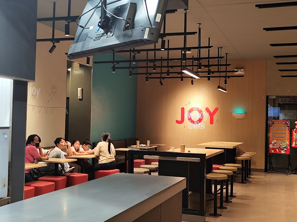 Jollibee Antero Soriano Noveleta - Photo 6