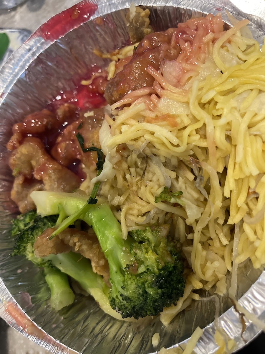 May's Asian Cuisine - Photo 6