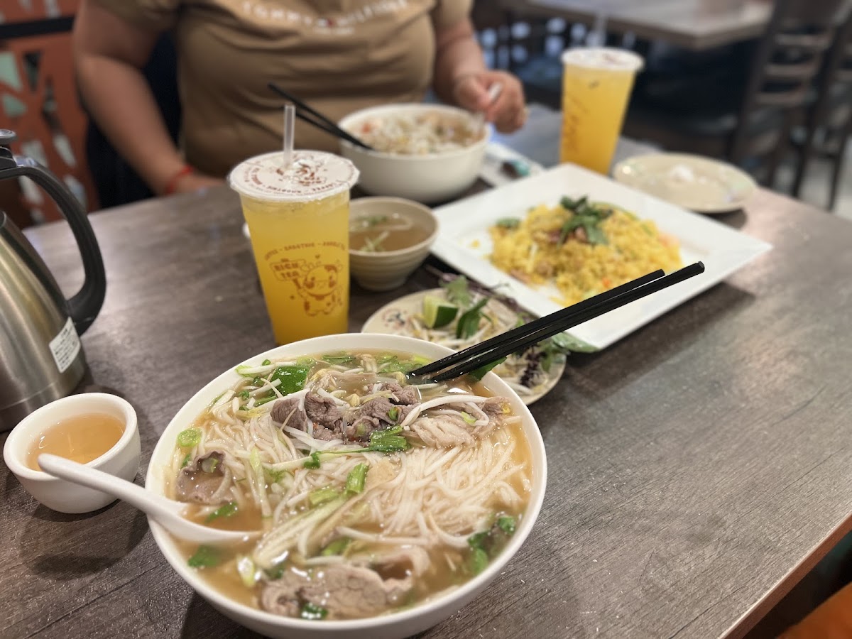 Pho Con Bo - Photo 2