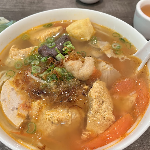 Bun Rieu