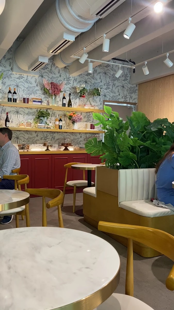 AMAND Café & Bistro - Photo 1