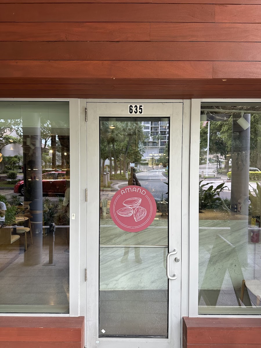 AMAND Café & Bistro - Photo 3