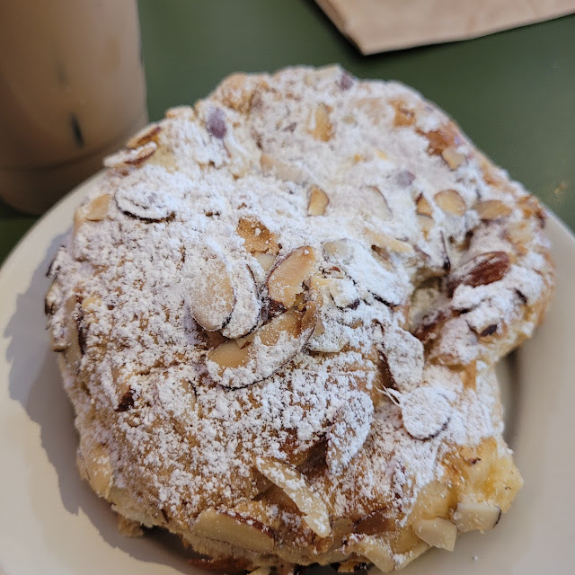 Almond Croissant