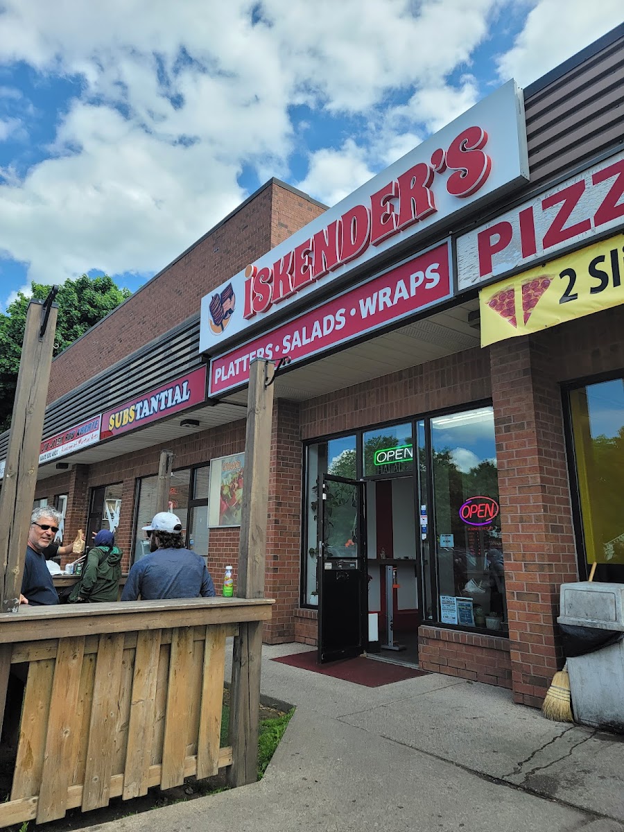 Hijabeez Shawarma & Falafel House - Photo 3