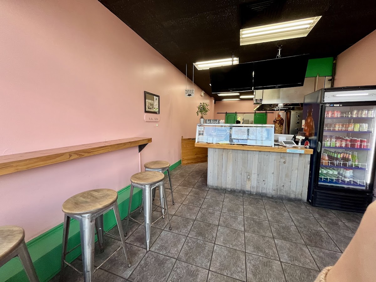 Hijabeez Shawarma & Falafel House - Photo 4