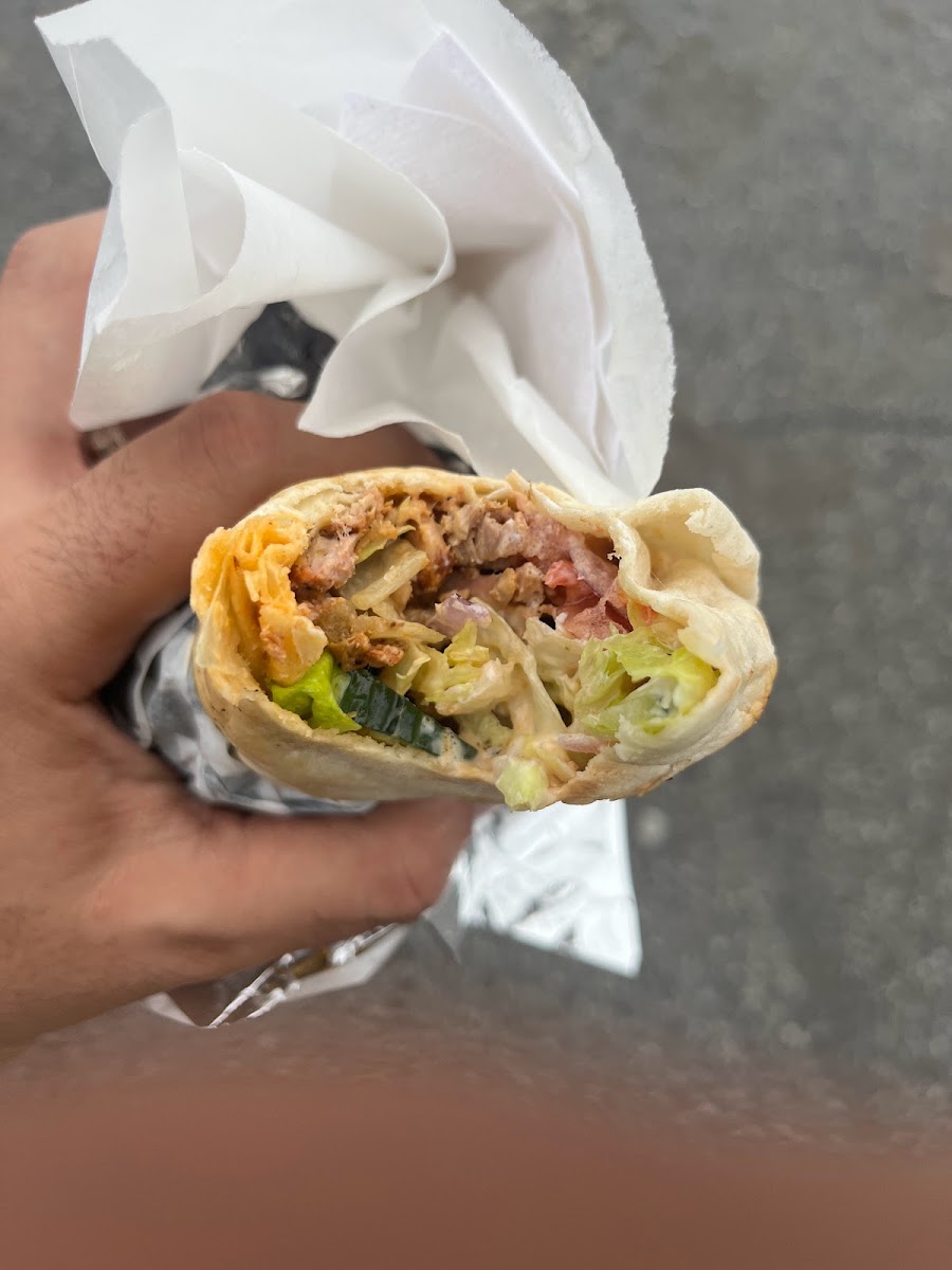 Hijabeez Shawarma & Falafel House - Photo 5