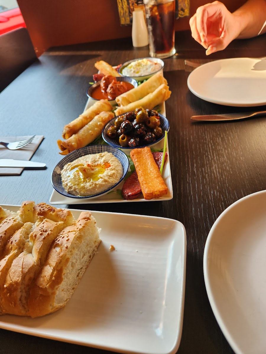 Yaprak Grill Tyldesley - Photo 6