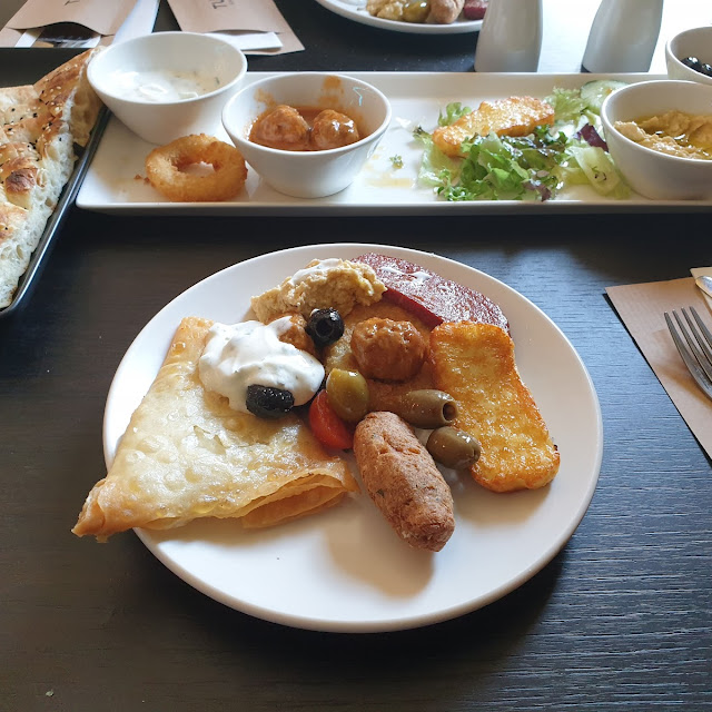 Mixed Meze