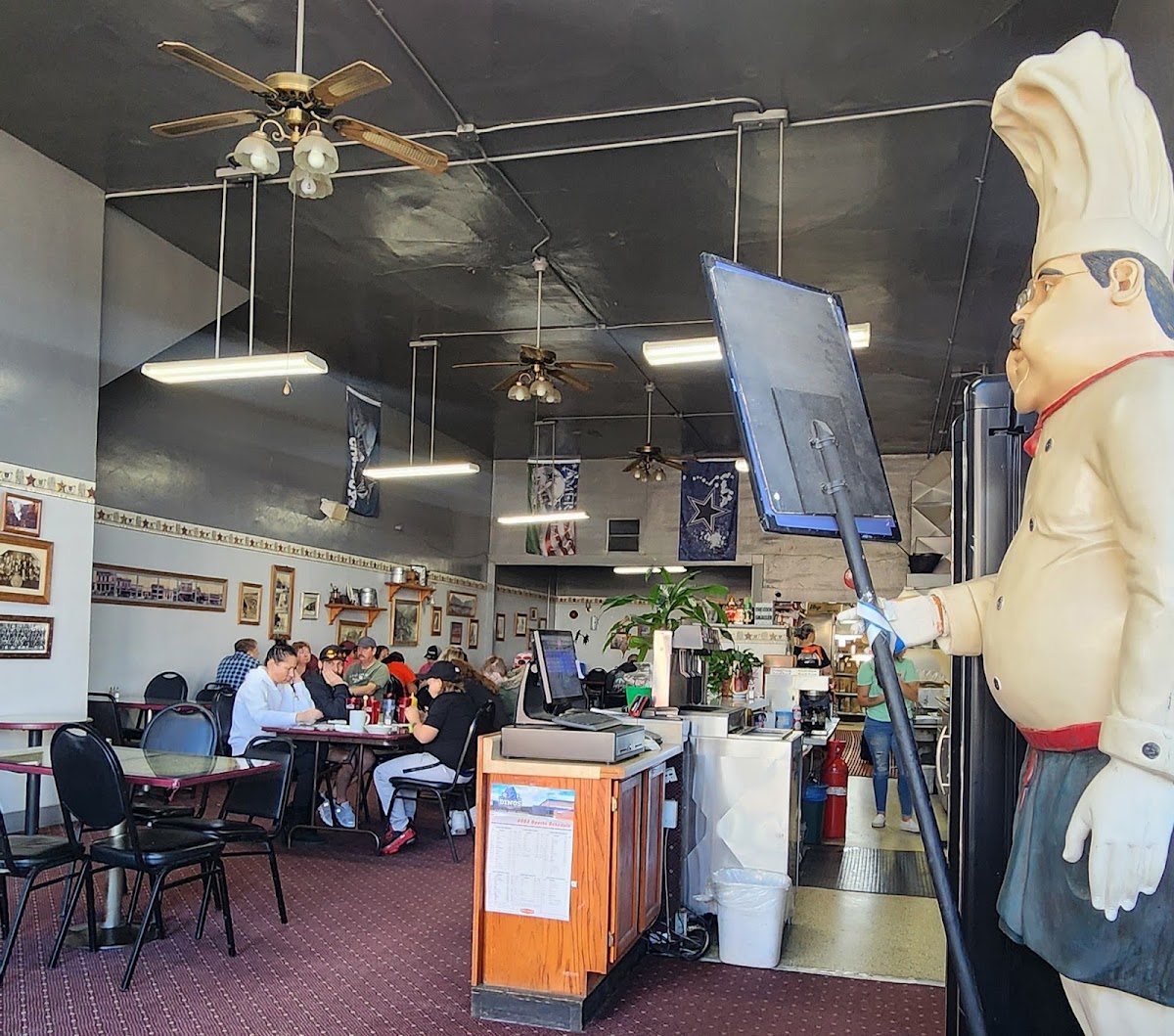 Farlaino's Café - Photo 7