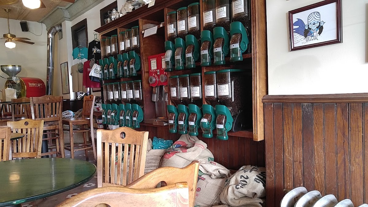 Monkey Joe Roasting Company - Photo 4