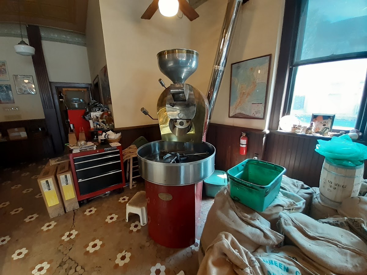 Monkey Joe Roasting Company - Photo 7
