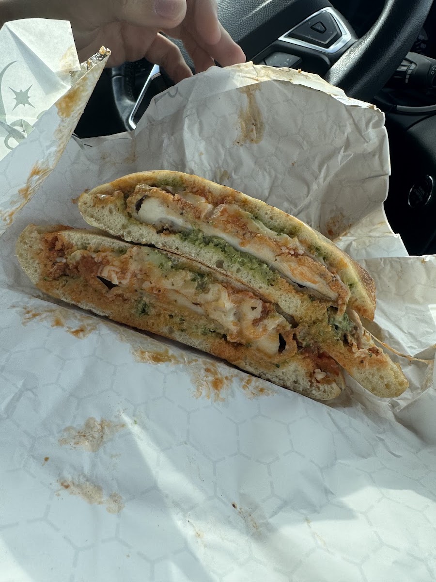 Renee's Sandwich Shop - Photo 6