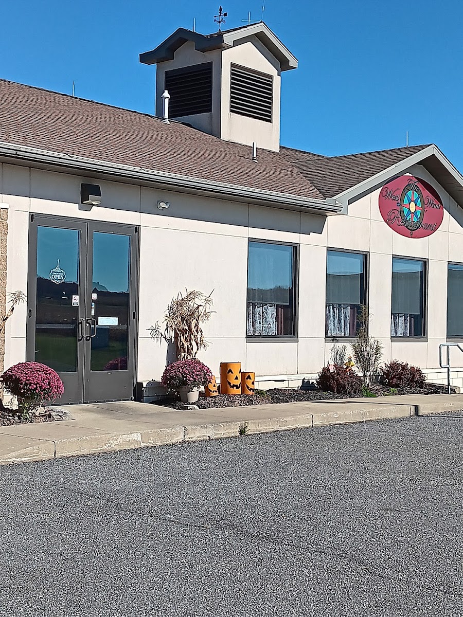 THE NEW WEST WIND RESTAURANT - Photo 3