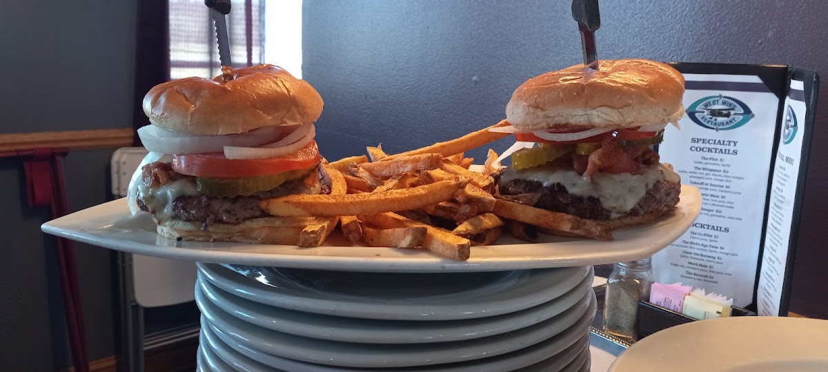 THE NEW WEST WIND RESTAURANT - Photo 4