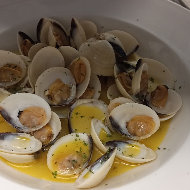 Steamed Clams