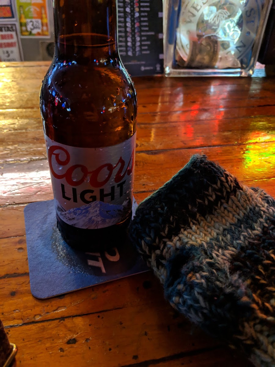 West Coast Saloon - Photo 9