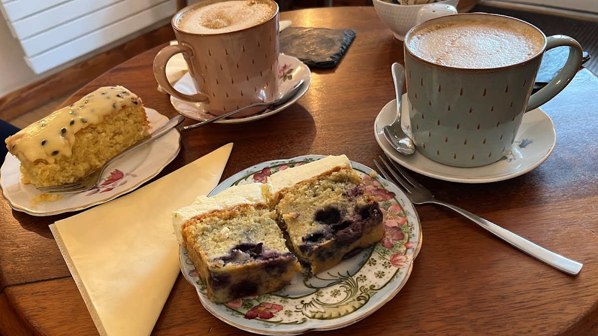 Ginger Plum Coffee Shop - Photo 7