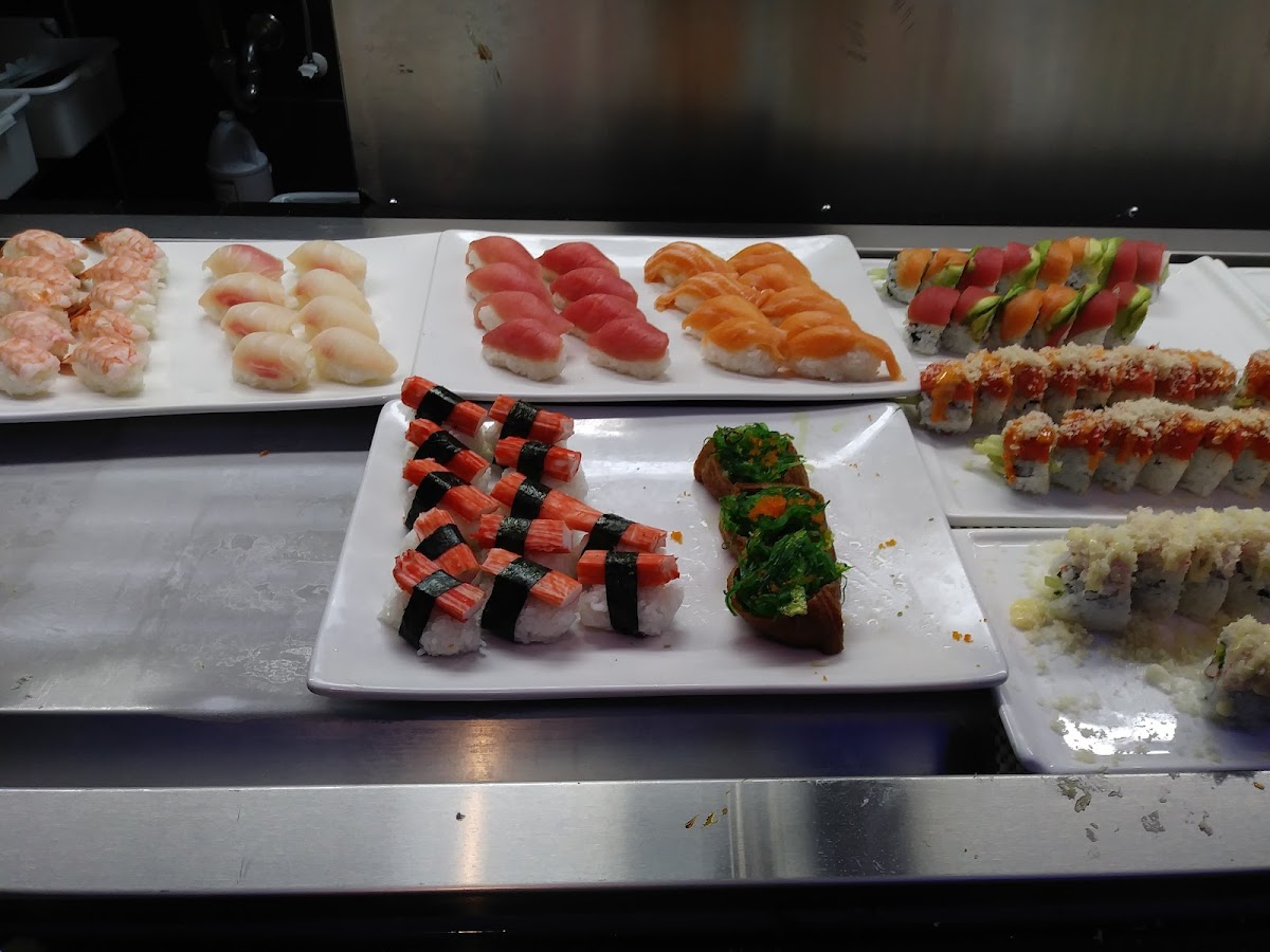 Merry Land Chinese Buffet - Photo 9