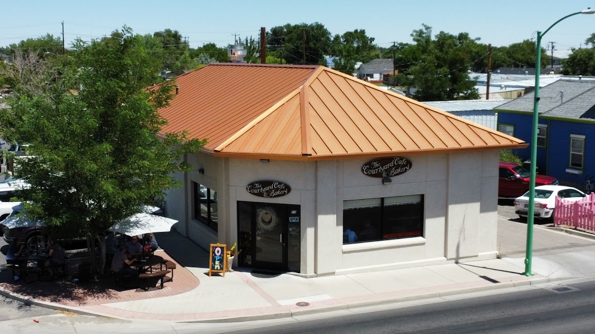 The Courtyard Cafe & Bakery - Photo 3