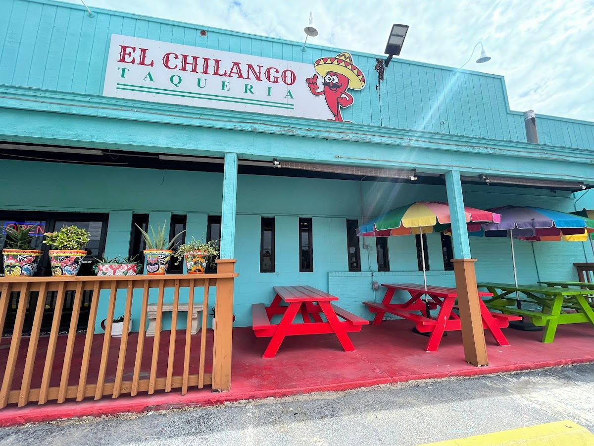 El chilango taqueria - Photo 3