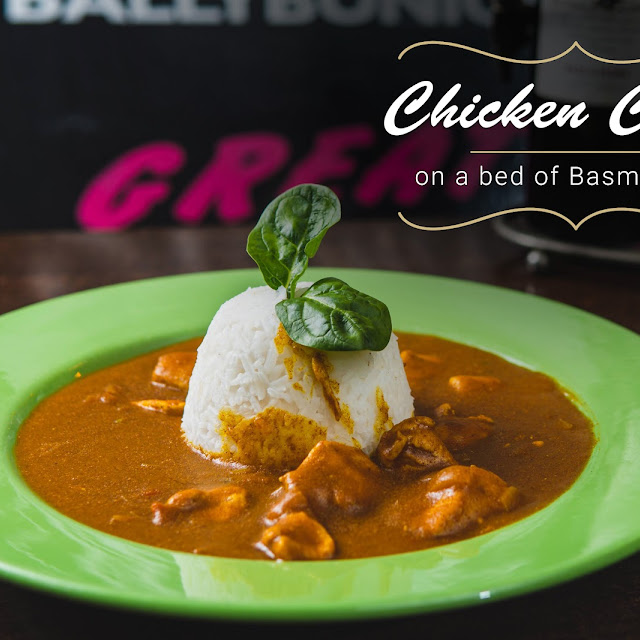 Chicken Curry on a Bed of Basmati Rice