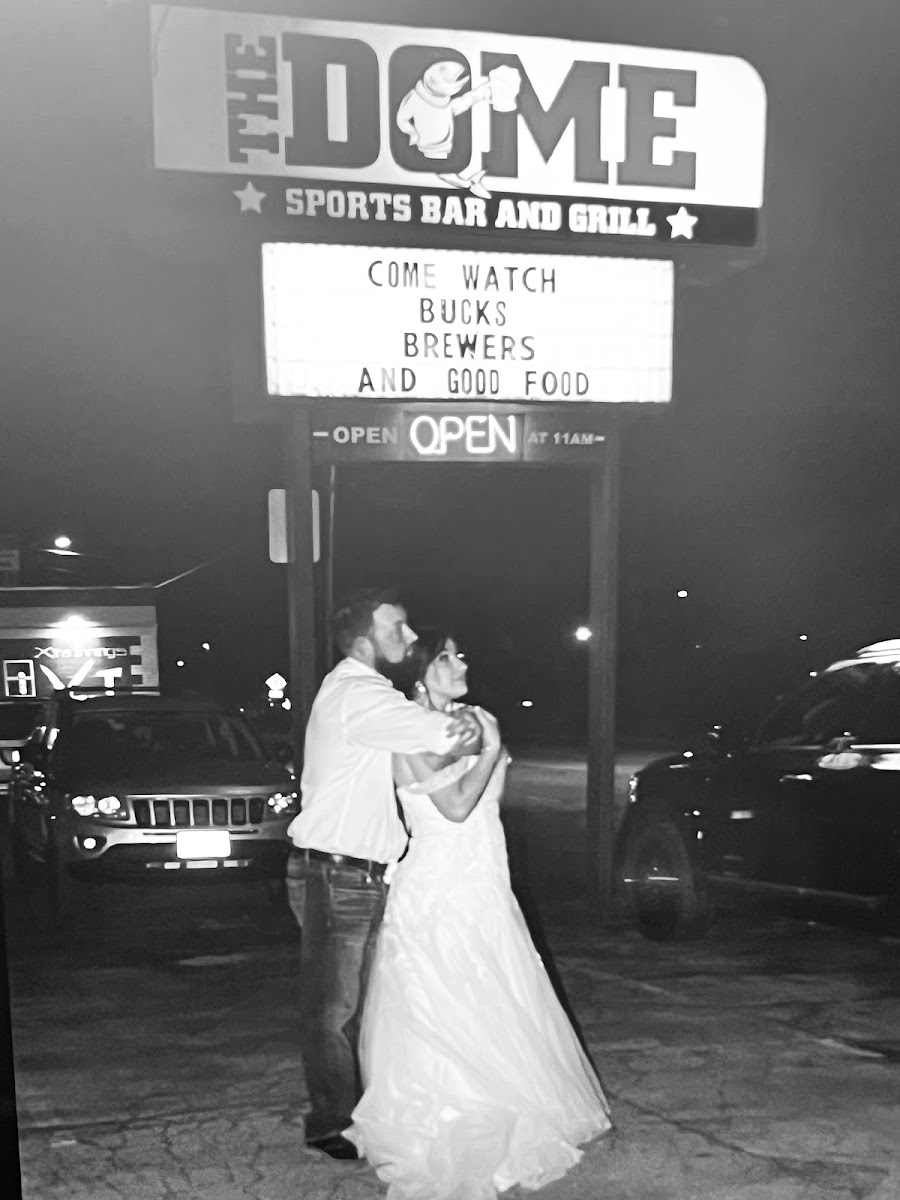 The Dome Sports Bar & Grill - Photo 4