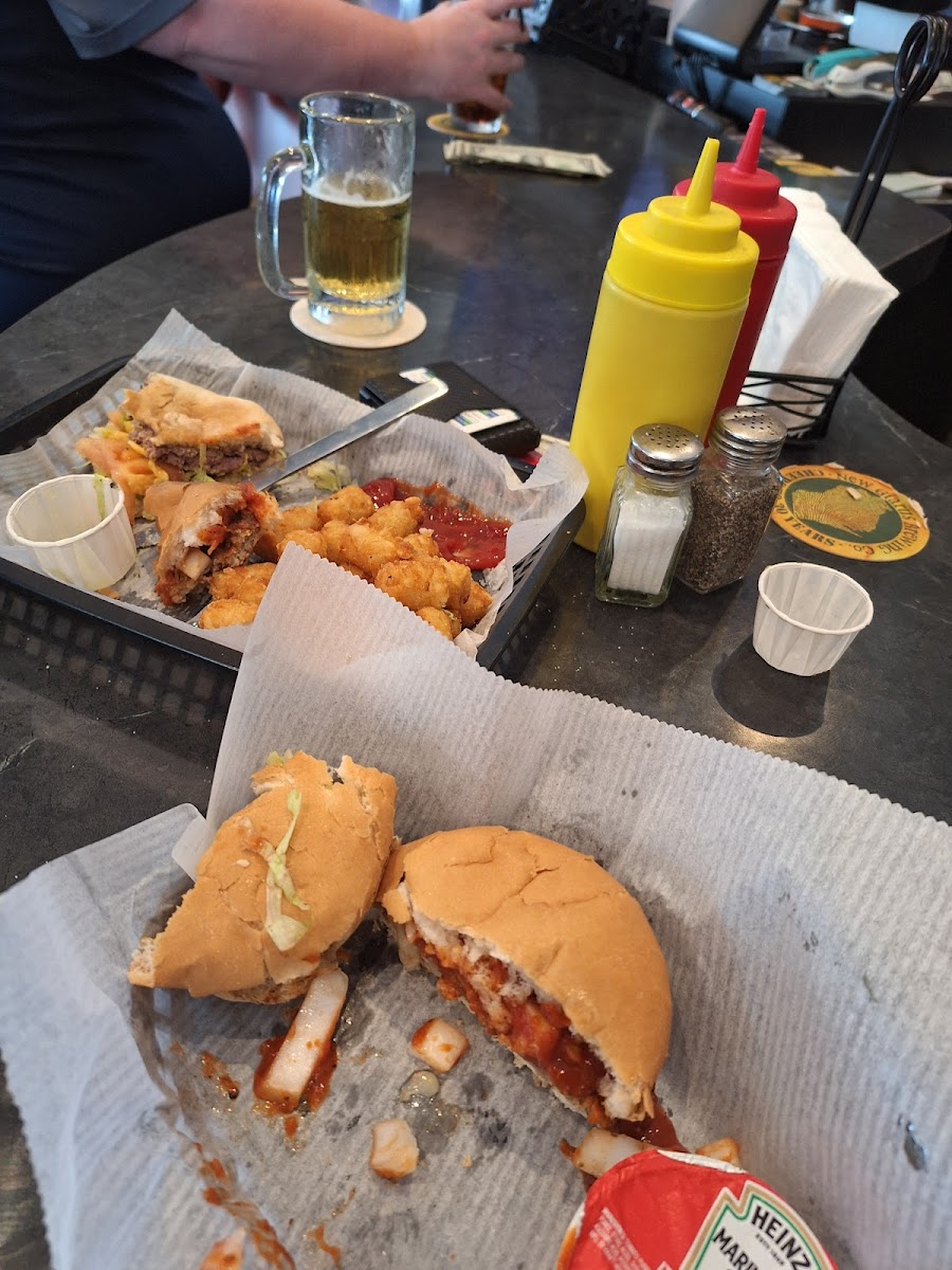 The Dome Sports Bar & Grill - Photo 5