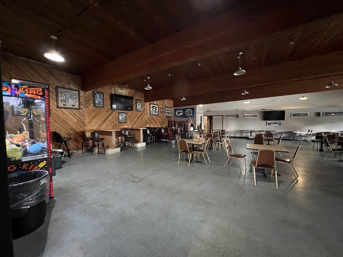 The Dome Sports Bar & Grill - Photo 7