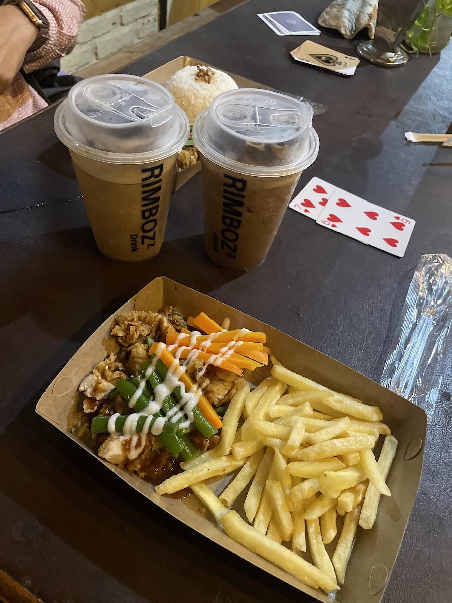 RIMBOZZ CHICKEN And BURGER - Photo 4