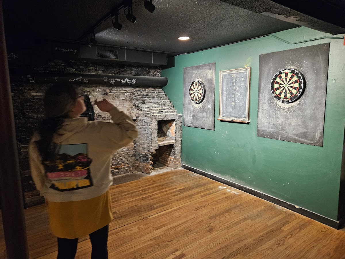 Wild Colonial Tavern - Photo 5