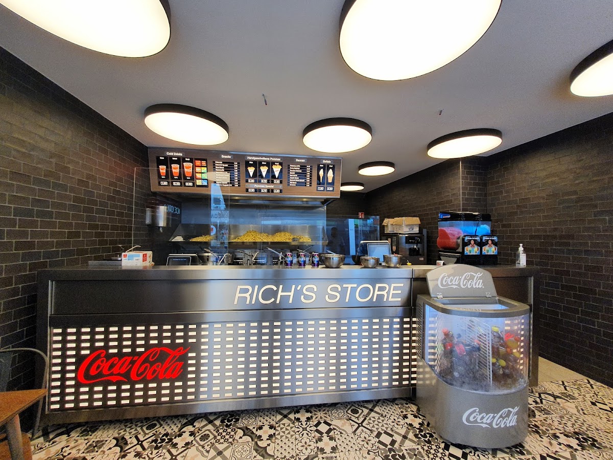 Rich's Store-Krefeld - Photo 2