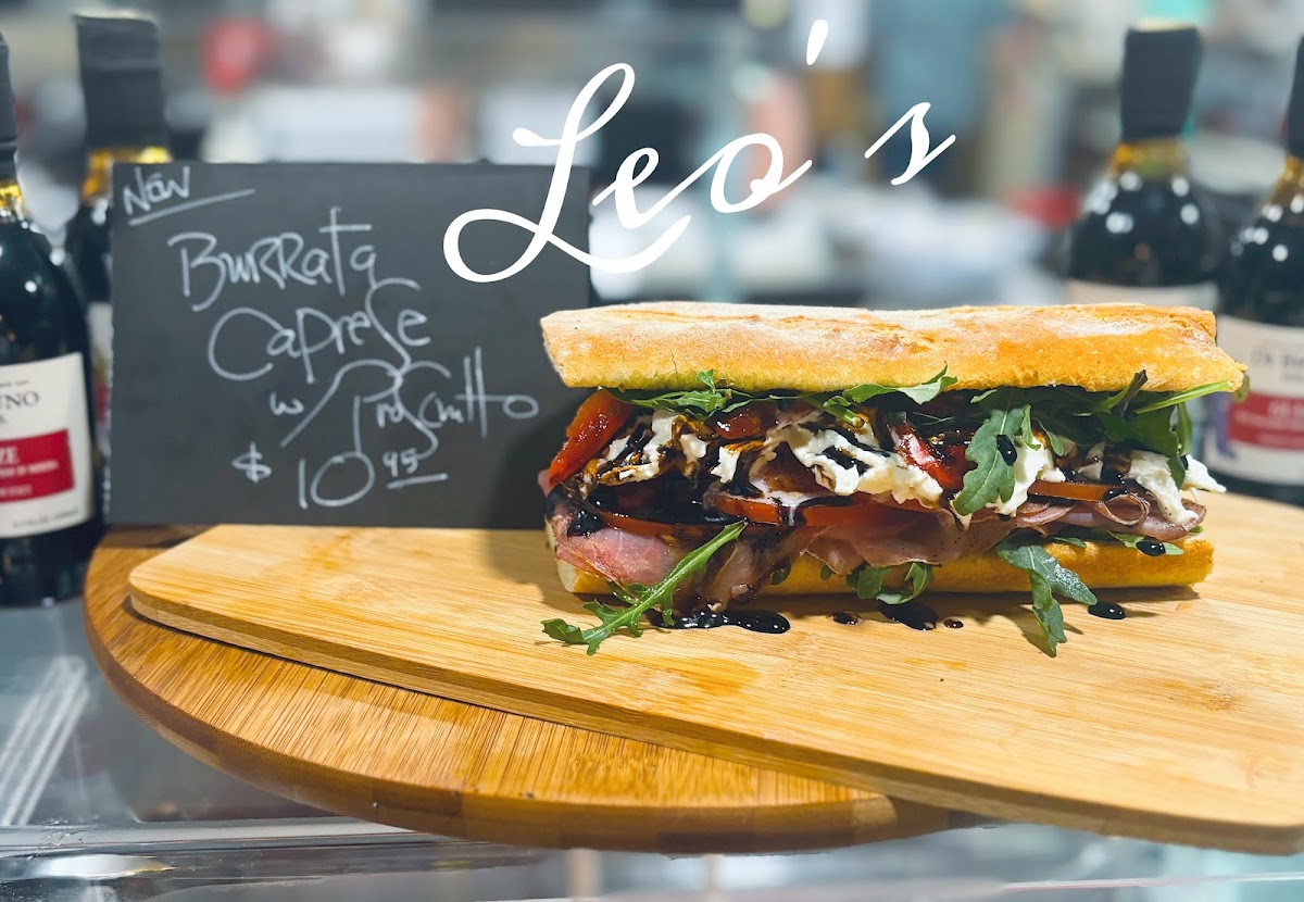 Leo's Italian & Specialty Food - Photo 9