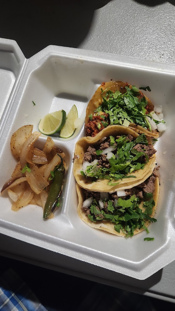 Taqueria barragan - Photo 3