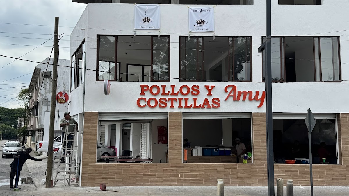 Pollos y Costillas 'Asadas' Amy