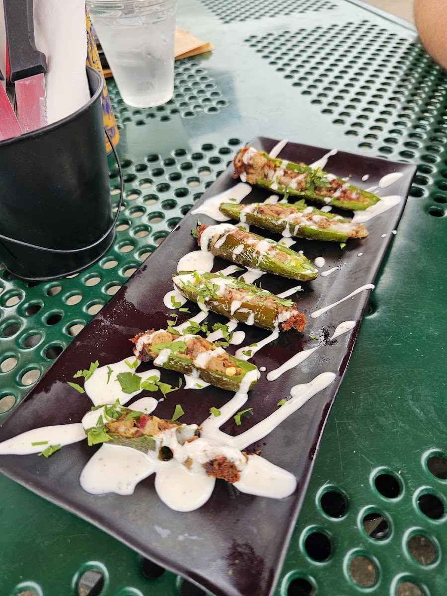 High Water Grill - Photo 8