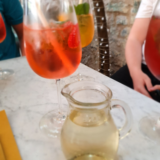 Salvia & Limone Spritz