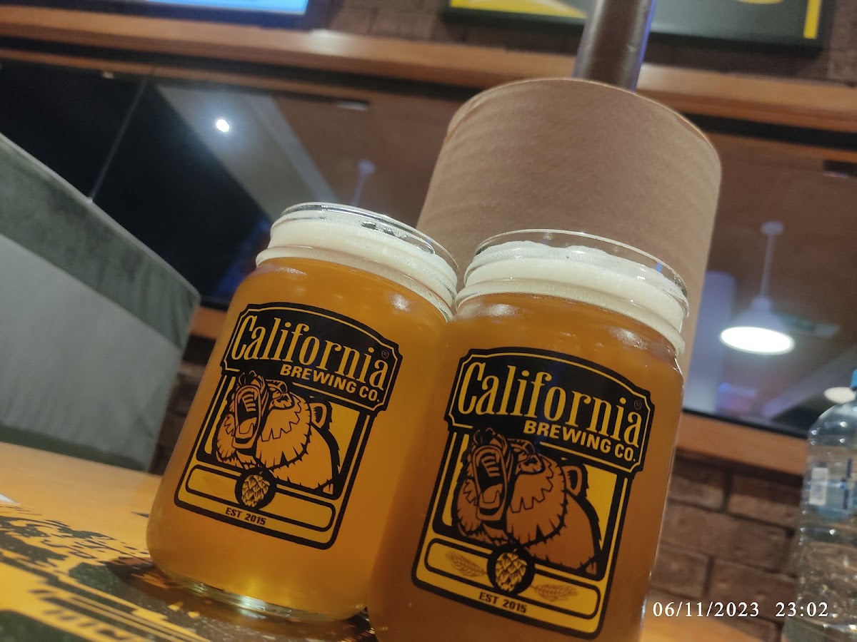 California Wings and Beer - Photo 3