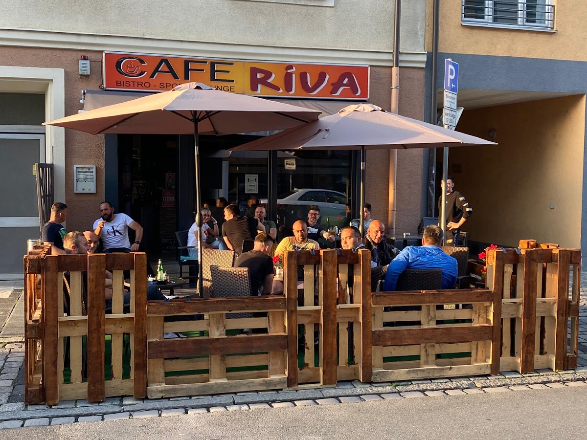 Cafe Riva