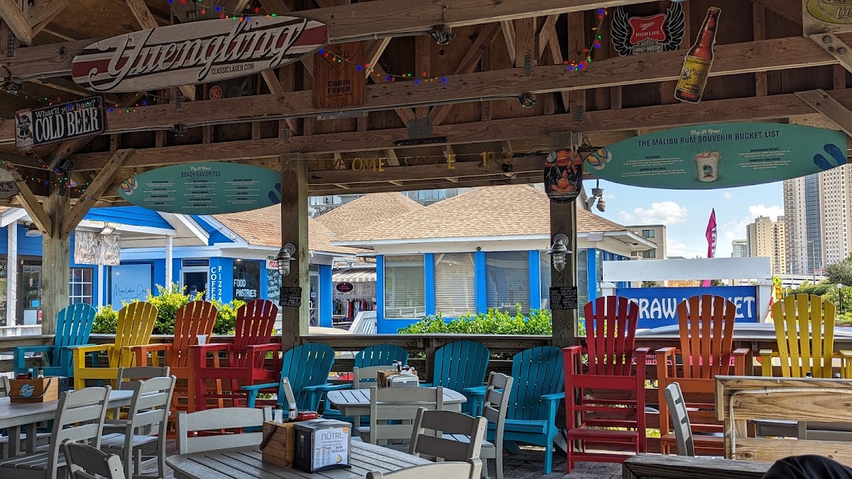Flip Flops Bar and Grill - Photo 8