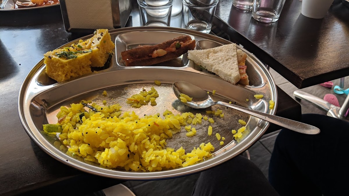 Savariya - Pure Vegetarian Eatery - Photo 5