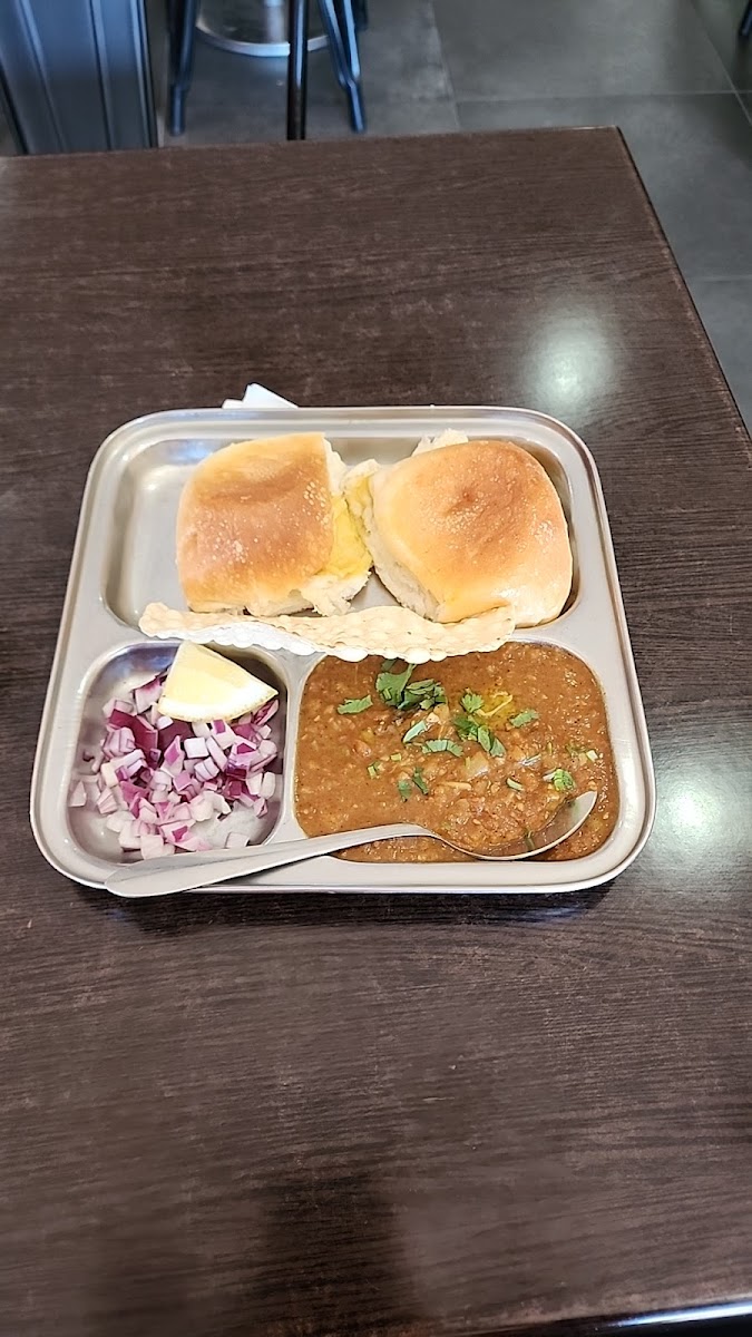Savariya - Pure Vegetarian Eatery - Photo 6