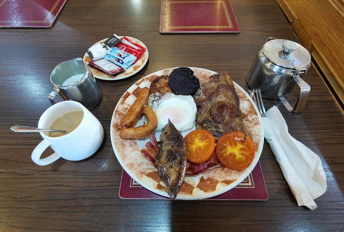 McCauley’s Restaurant - Photo 1