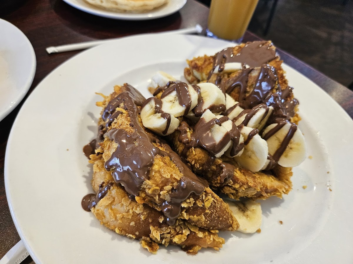 Buttermilk Pancake House - Photo 3