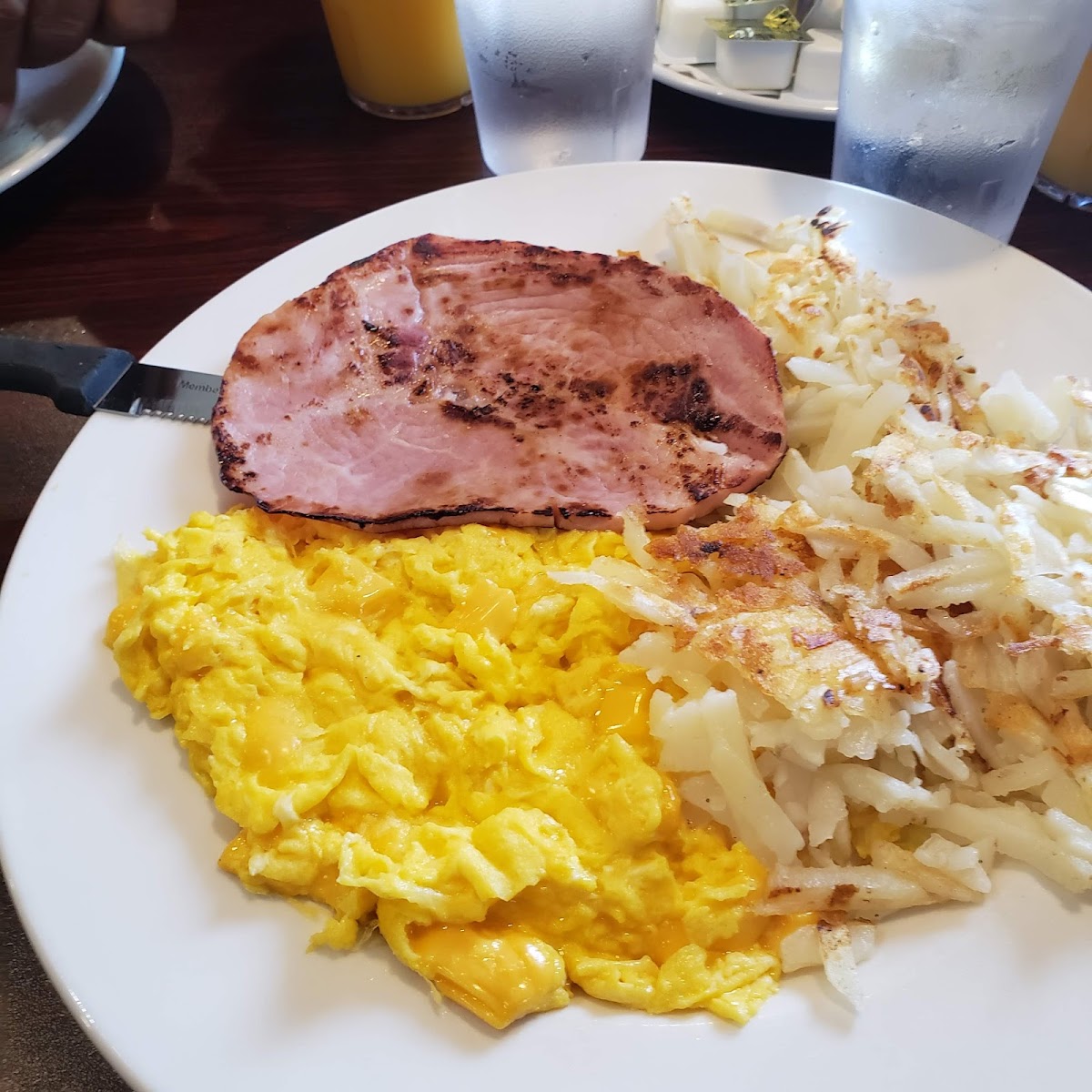 Buttermilk Pancake House - Photo 6