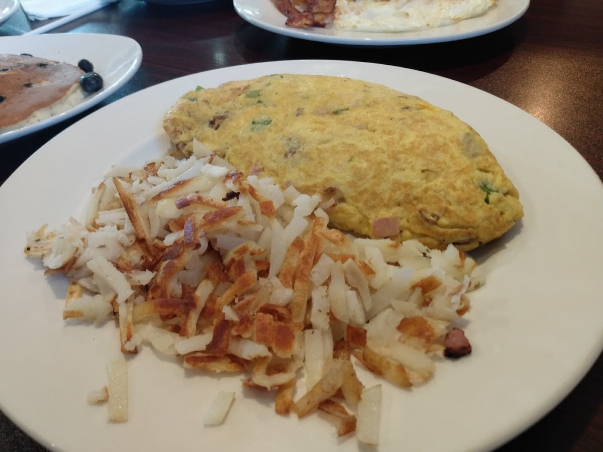 Buttermilk Pancake House - Photo 8
