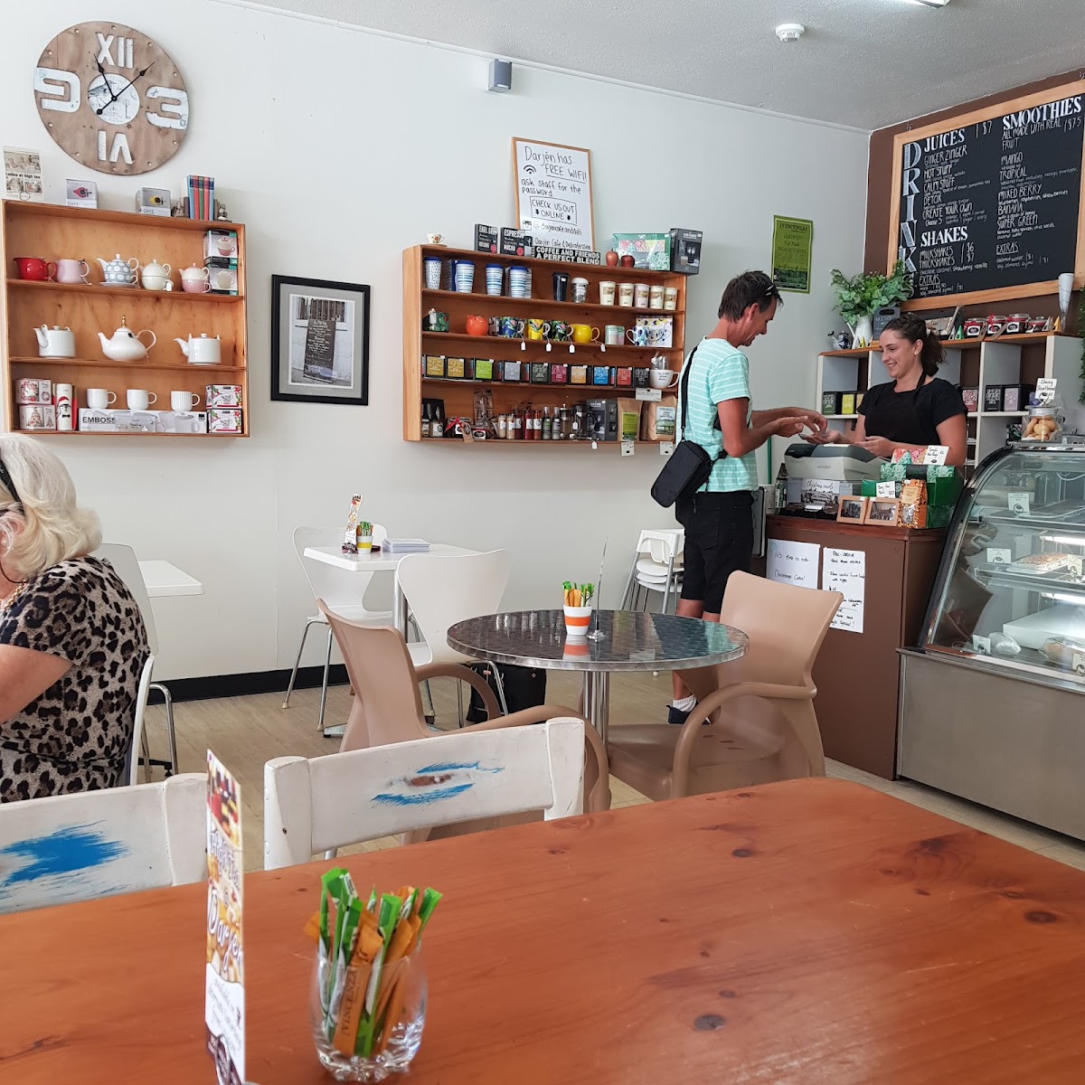 Fig and Date Cafe