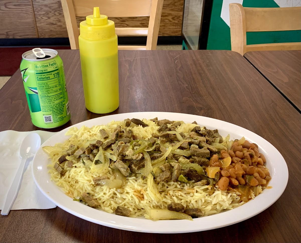 Somali Restaurant And Grocery - Photo 1