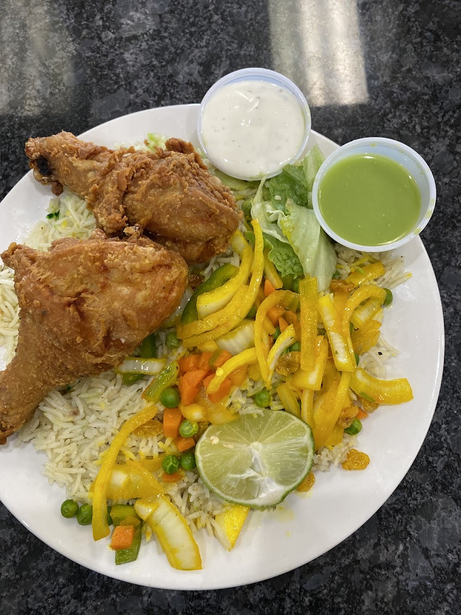 Somali Restaurant And Grocery - Photo 4