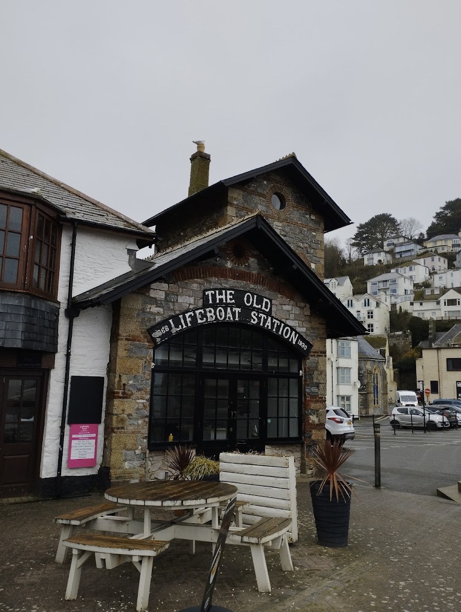 The Pier Cafe