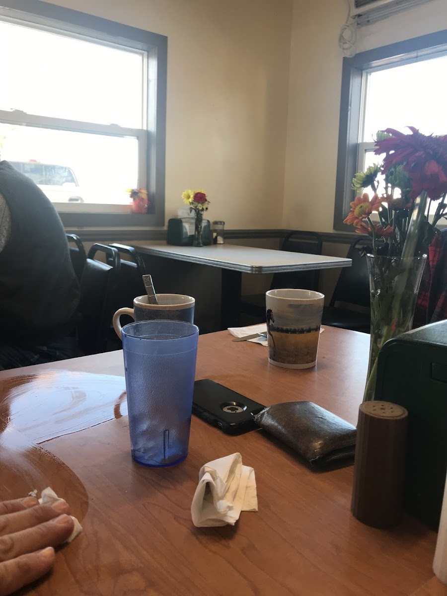 Route 96 Diner - Photo 6